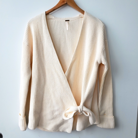 Free People Sweaters - Free People Chunky Knit Wrap Sweater Oversized